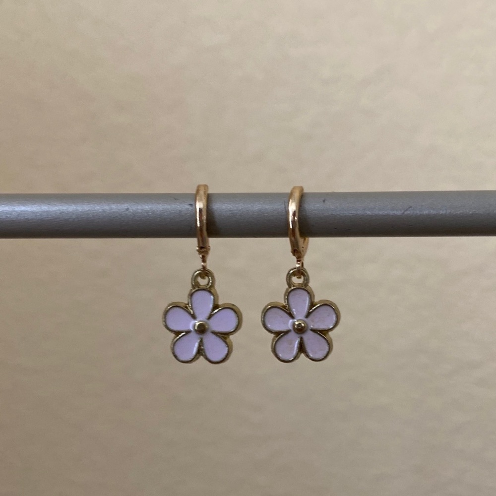purple flower earrings